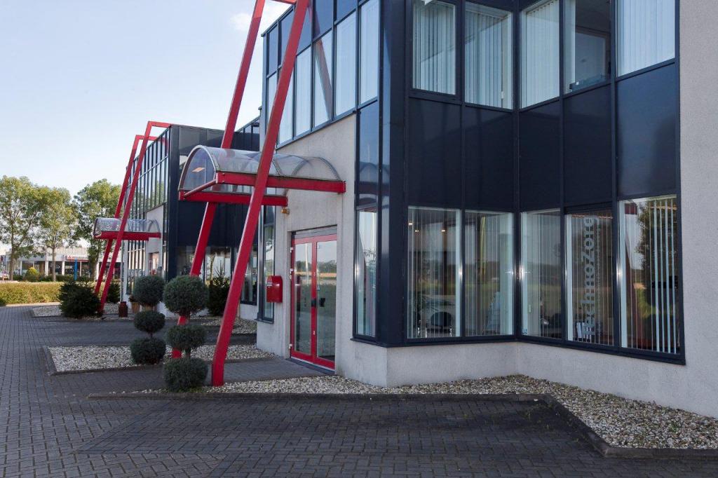 Bedrijfspand Jonkerspad 11 in Borculo