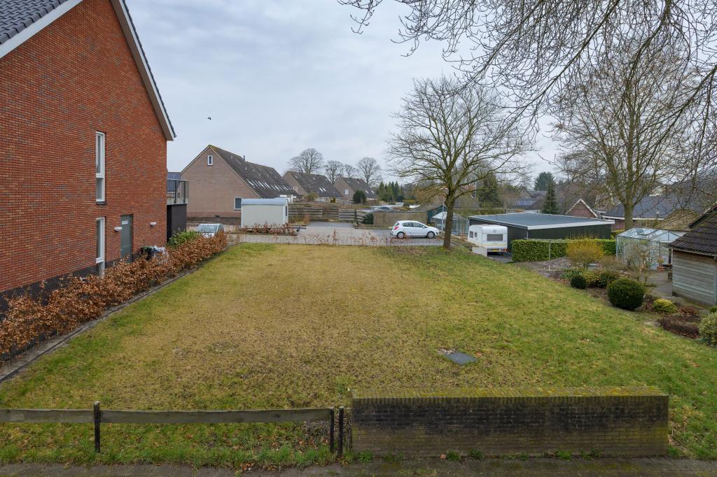 Bouwkavels Loenen verkocht